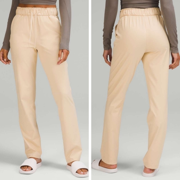 Lululemon Stretch High-Rise Pants Prosecco Butter Banana Yellow Travel Size 6 - Picture 1 of 7